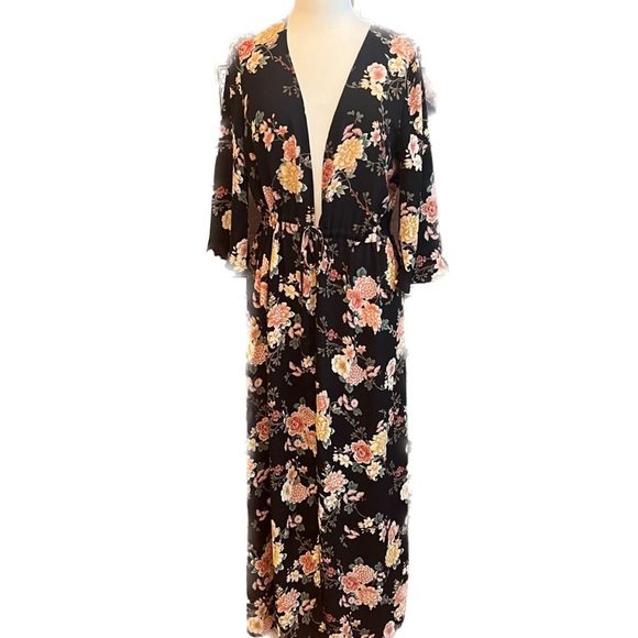Elegant Black Floral Robe / Topper - Picture 6 of 7